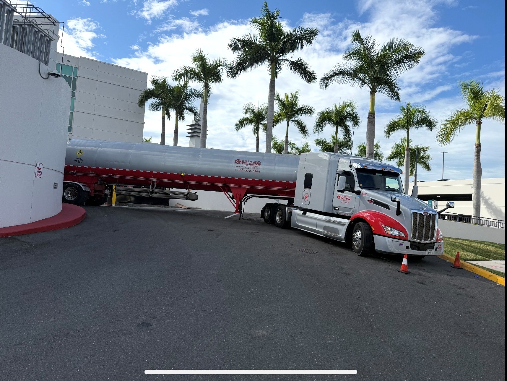 Image of Coastal Plains Trucking rig parked in Bradenton, Florida.